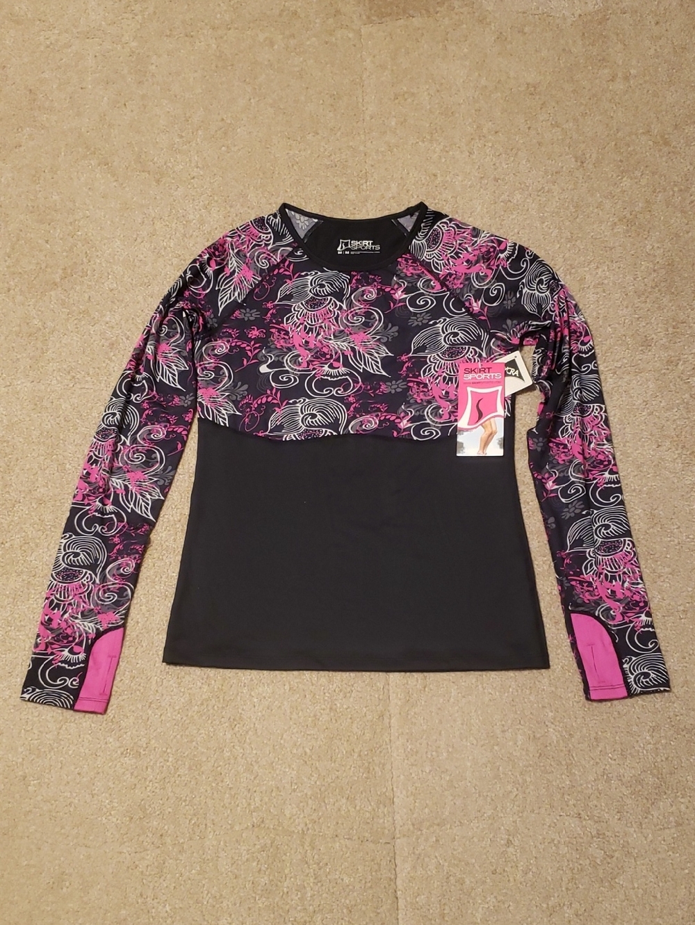 NWT SkirtSports Women's Runner's Dream Black Skirt Power Print Long Sleeve Shirt